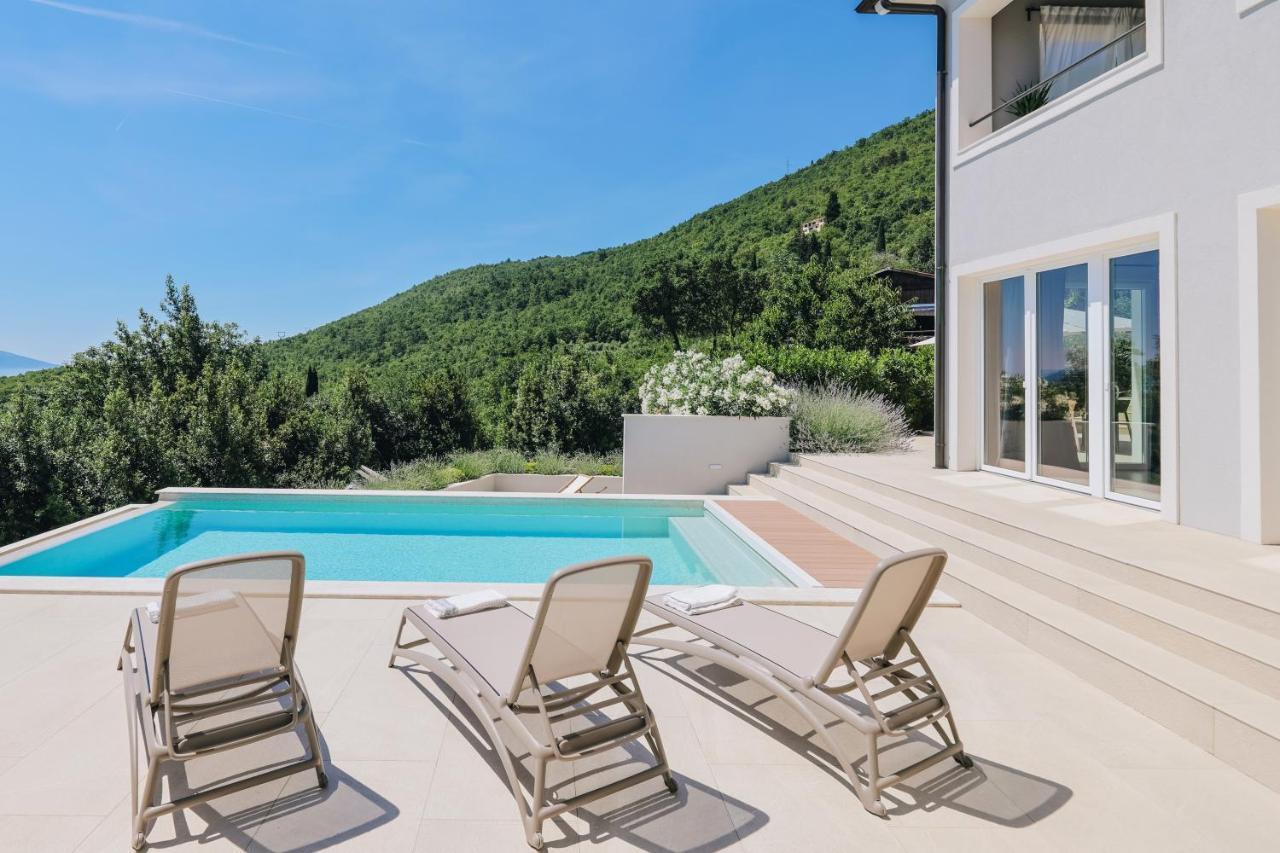 Villa Kaliterra - Your Home In Croatia! Medveja Buitenkant foto